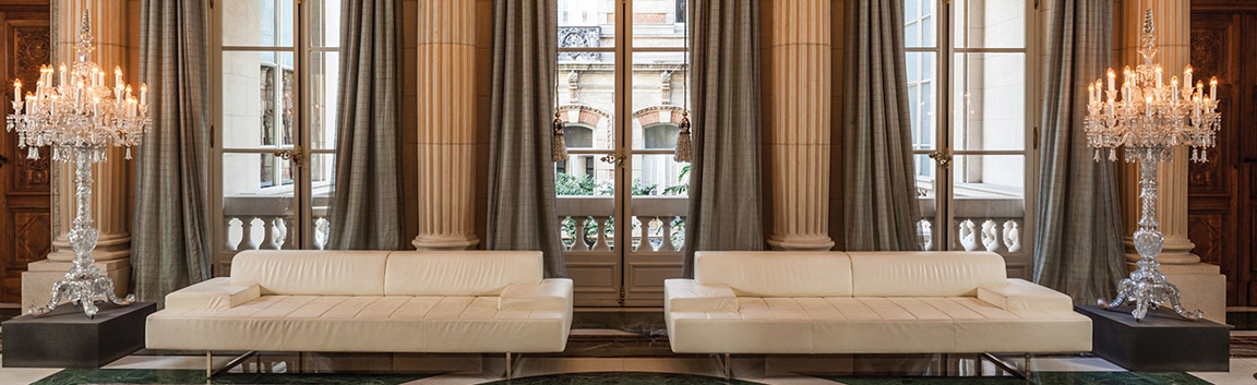 Slider2PalacioDuhauLobby.jpg