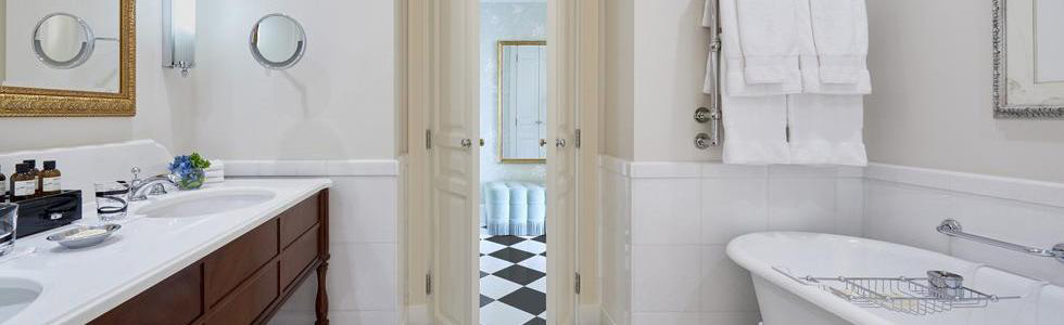 SavoyLondonBathroomSlider.jpg